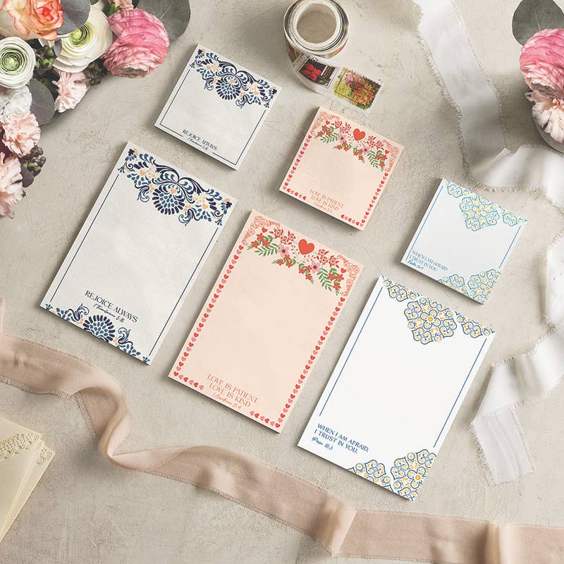 Sticky Note Pad - Love Is Patient