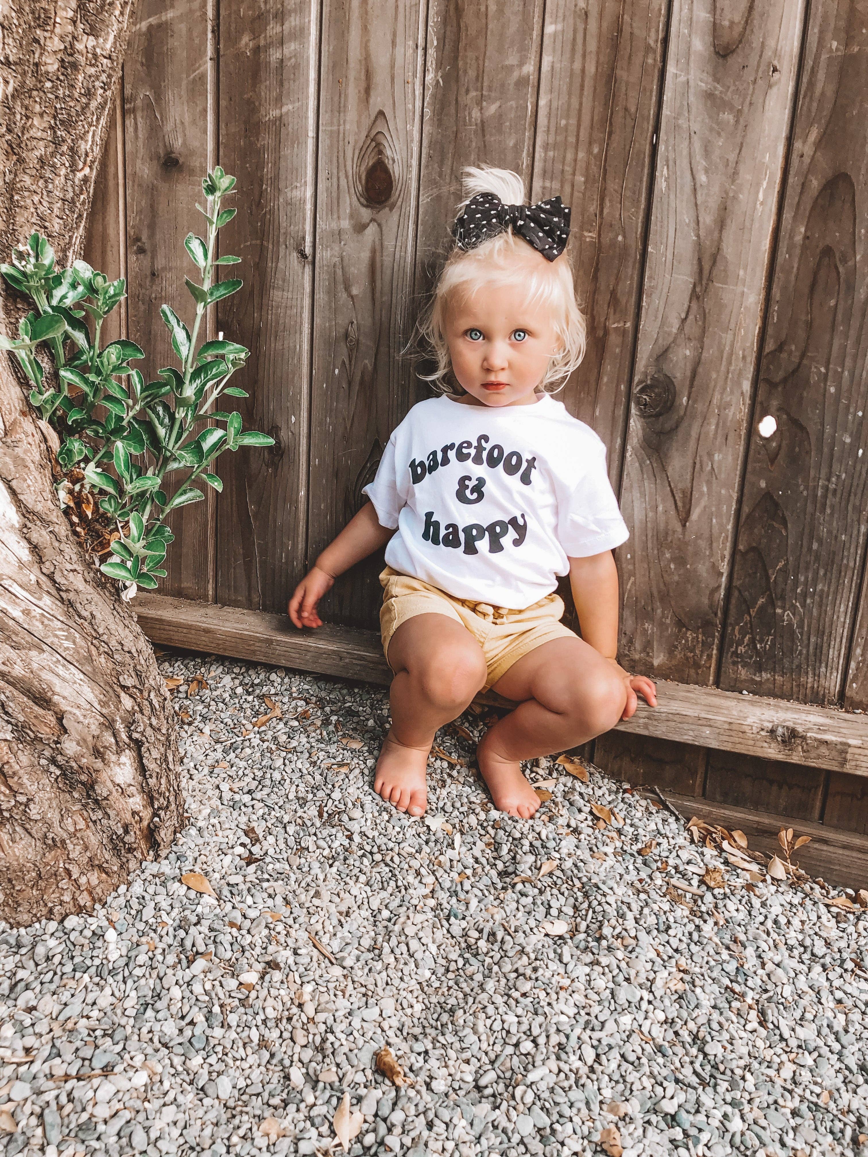 BAREFOOT & HAPPY | Kids Tee