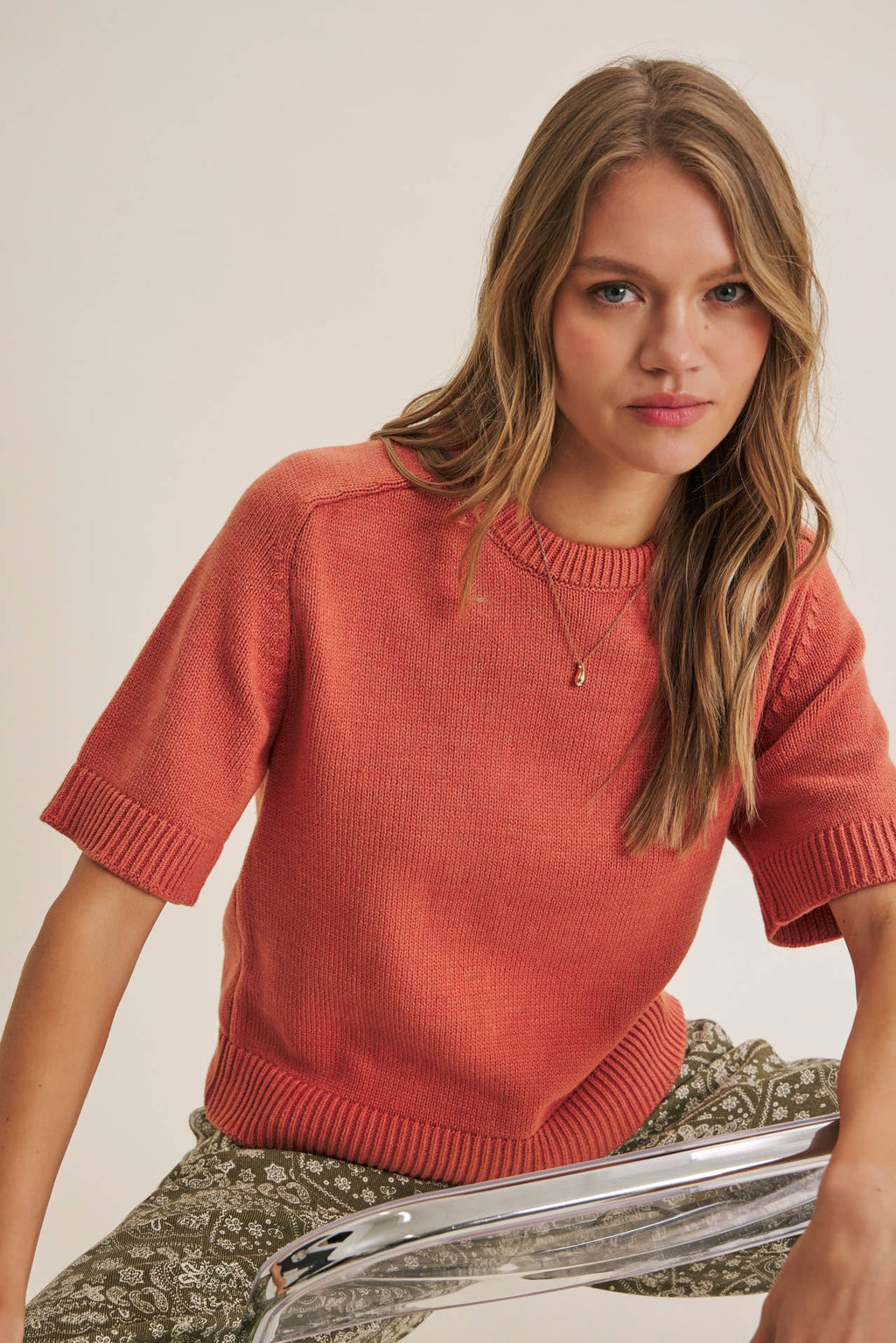 YEAR-ROUND ESSENTIAL SOFT SWEATER TOP WITH RAGLAN SLEEVES