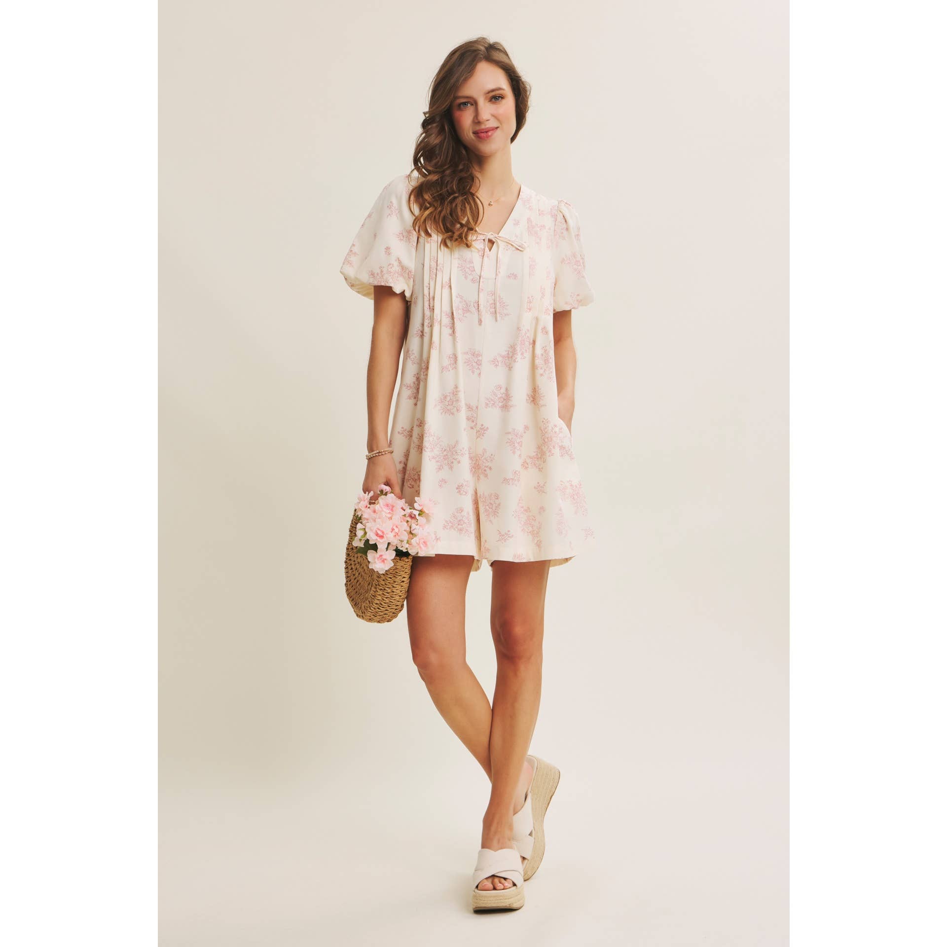 BLENDING CLASSIC WITH EASY SHAPE PLEATED TOILE ROMPER: NAVY BLUE / M
