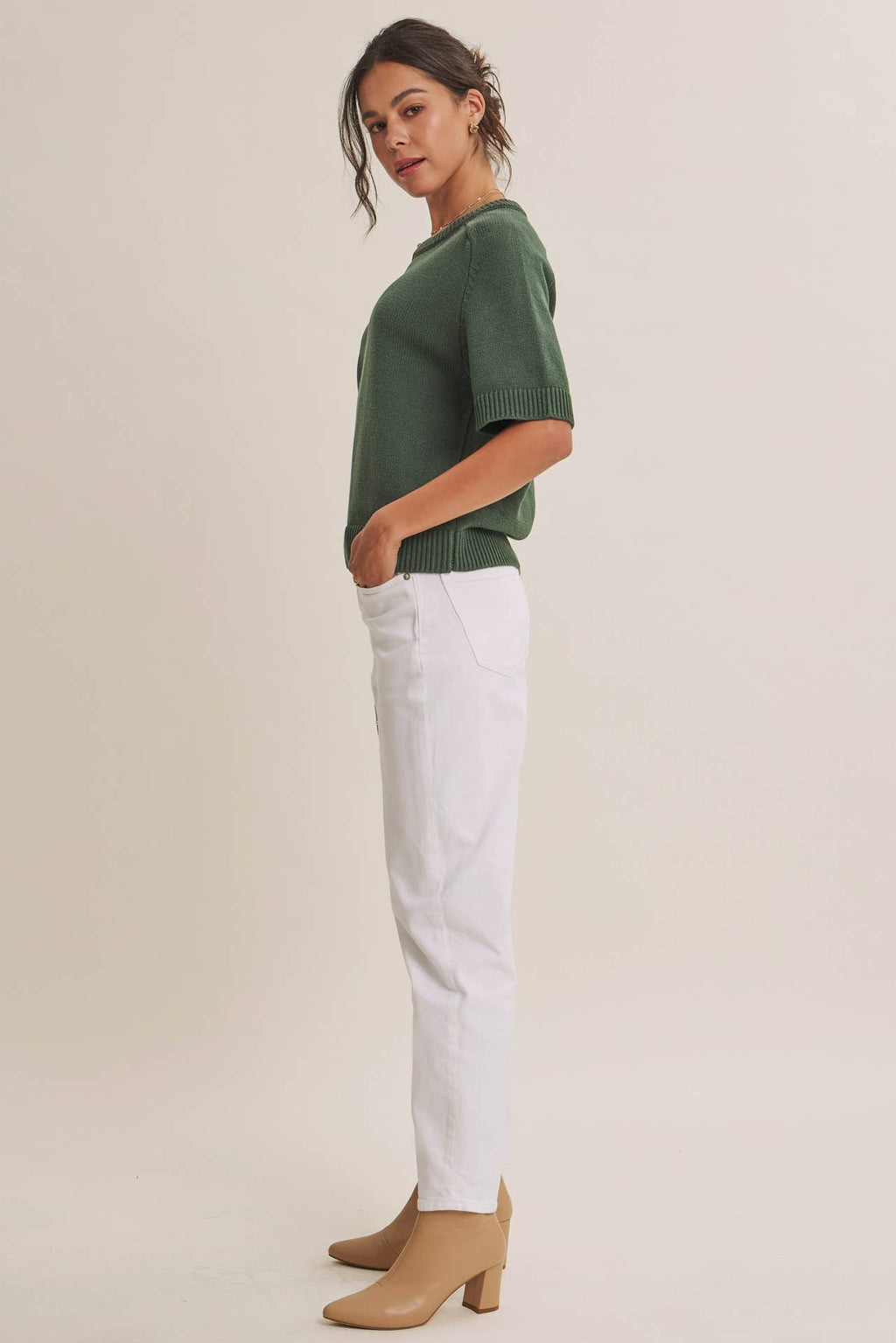 YEAR-ROUND ESSENTIAL SOFT SWEATER TOP WITH RAGLAN SLEEVES