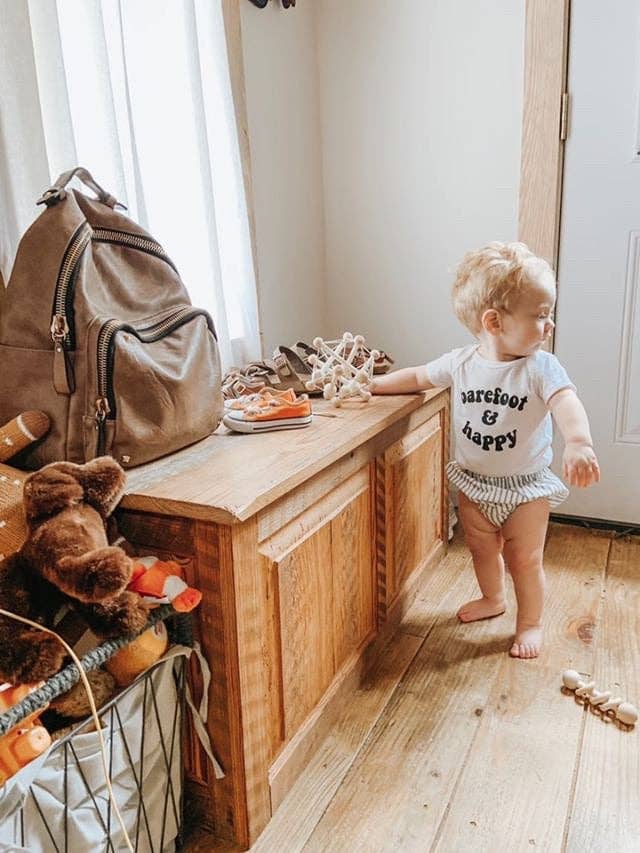 BAREFOOT & HAPPY | Kids Tee