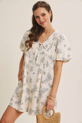 BLENDING CLASSIC WITH EASY SHAPE PLEATED TOILE ROMPER: NAVY BLUE / L