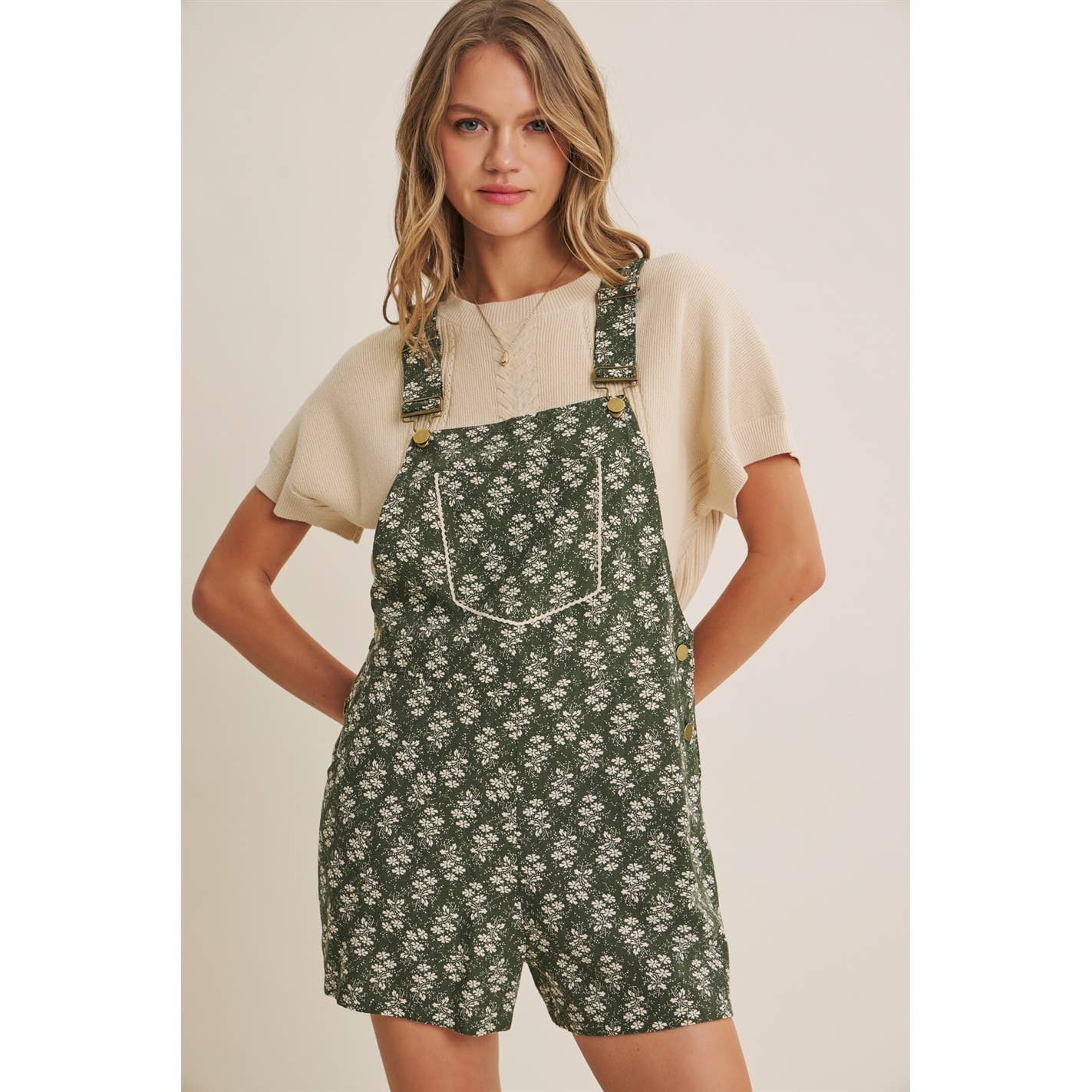 MEADOW BLOOM FLORAL SHORT OVERALL WITH LACE TRIM BIB POCKET